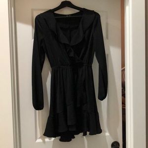 Black long sleeve dress